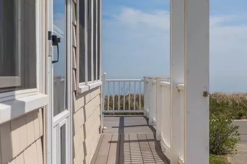 73 K Street Oceanfront, Hull, MA 02045 photo 7