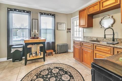 83 Derryfield Ave, Springfield, MA 01118 photo 7