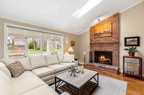 21 Stowecroft Dr, Hampton, NH 03842 photo 9