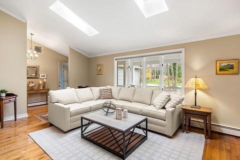 21 Stowecroft Dr, Hampton, NH 03842 photo 5