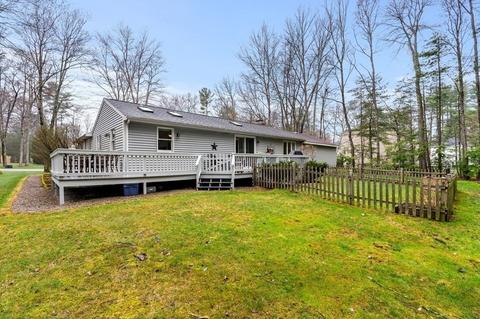 21 Stowecroft Dr, Hampton, NH 03842 photo 2