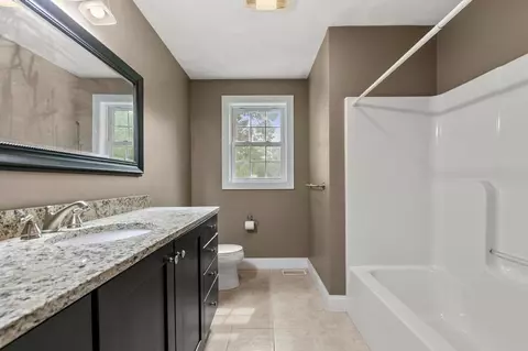 10 Emerald Ct, Stoneham, MA 02180 photo 36