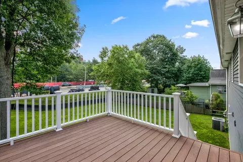 10 Emerald Ct, Stoneham, MA 02180 photo 23
