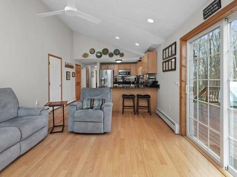 12 Newton Dr, Sutton, MA 01590 photo 10