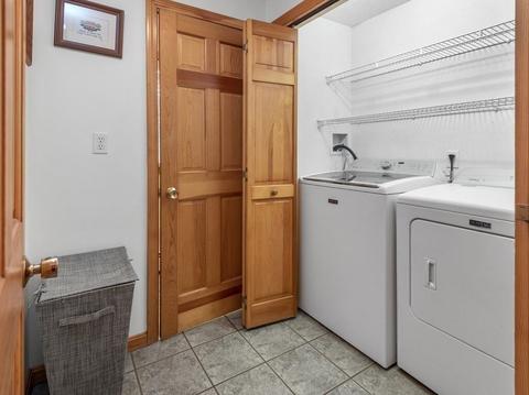 12 Newton Dr, Sutton, MA 01590 photo 17
