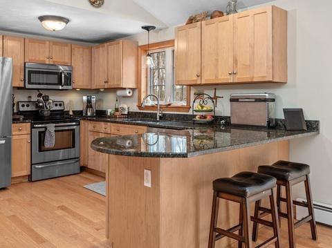 12 Newton Dr, Sutton, MA 01590 photo 7
