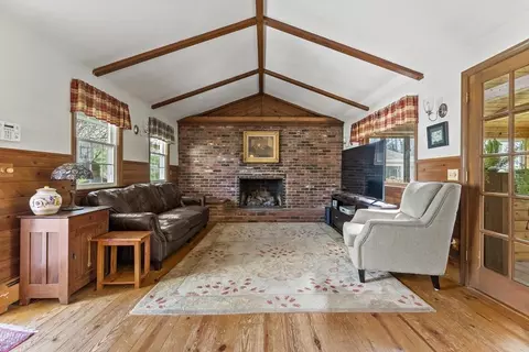 6 Memory Ln, Wilbraham, MA 01095 photo 2