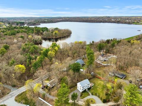 315 Locust St, Danvers, MA 01923 photo 23