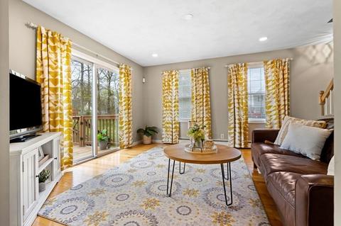 315 Locust St, Danvers, MA 01923 photo 4