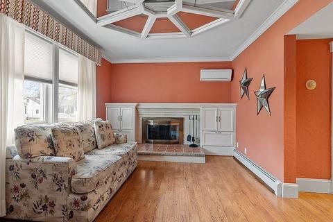 26-28 Appleton St, Saugus, MA 01906 photo 5