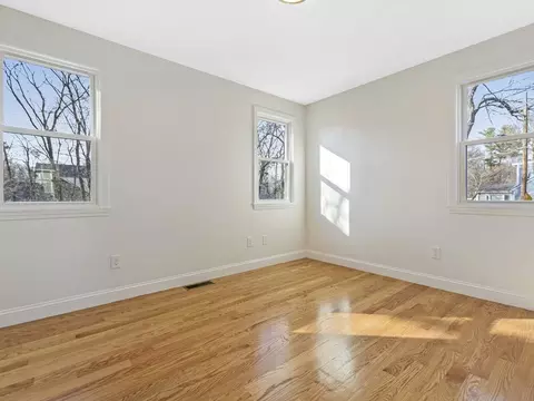 33 Line Rd, Reading, MA 01867 photo 8