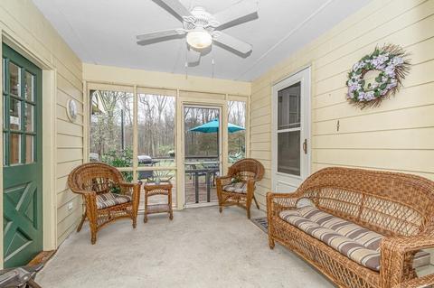 511 Gilbert St, Mansfield, MA 02048 photo 2