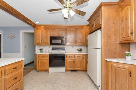 511 Gilbert St, Mansfield, MA 02048 photo 8