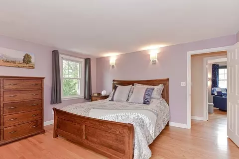 144 Greendale Ave, Needham, MA 02494 photo 17