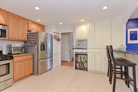 144 Greendale Ave, Needham, MA 02494 photo 12