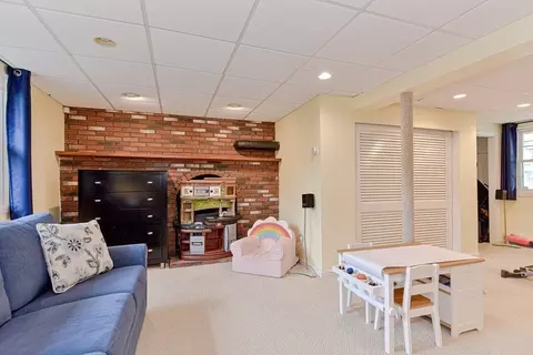 144 Greendale Ave, Needham, MA 02494 photo 27