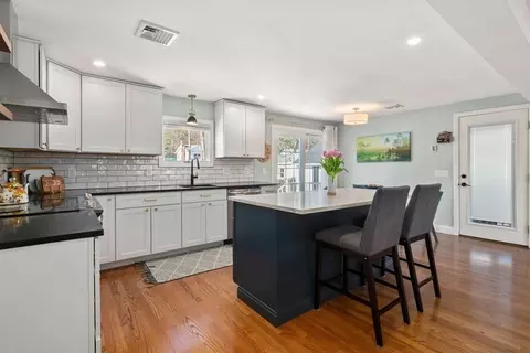 56 Harding Rd, Walpole, MA 02081 photo 9