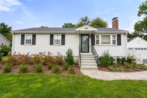 56 Harding Rd, Walpole, MA 02081 photo 1
