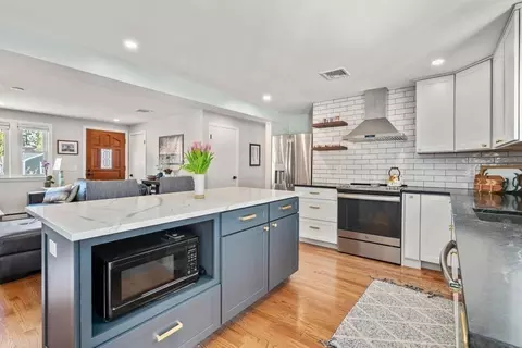 56 Harding Rd, Walpole, MA 02081 photo 10