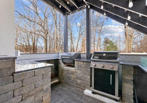 8 Hurtle Ave, Worcester, MA 01604 photo 23