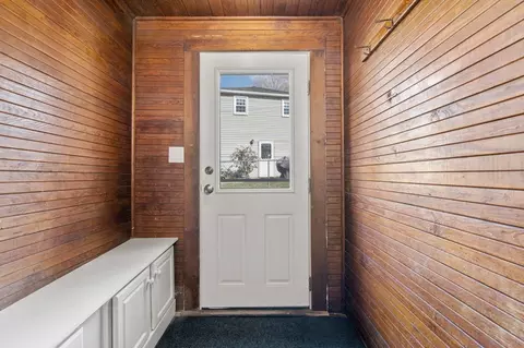 27 Thompson St, Maynard, MA 01754 photo 17