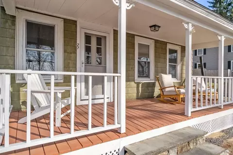 27 Thompson St, Maynard, MA 01754 photo 5
