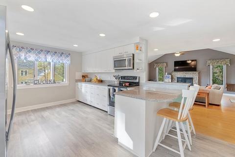 65 Charles River St, Needham, MA 02492 photo 6