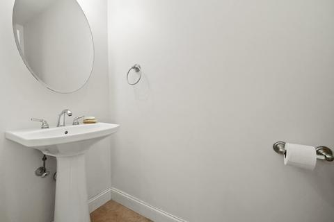 133 Eastern Ave #2, Lynn, MA 01902 photo 10