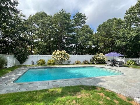 19 Osprey Dr, Barnstable, MA 02635 photo 2