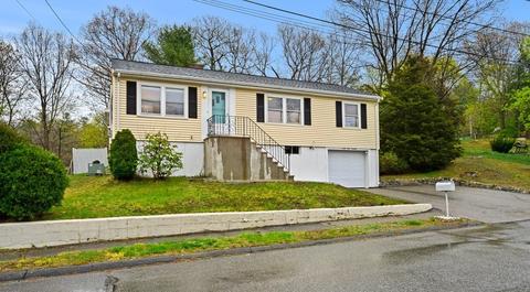 8 Pond Ter, Woburn, MA 01801