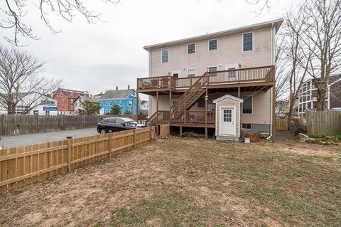 8 Pearl St #2, Gloucester, MA 01930 photo 16