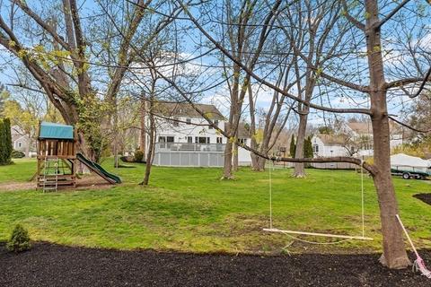 11 Chamberlain Run, Hingham, MA 02043 photo 18