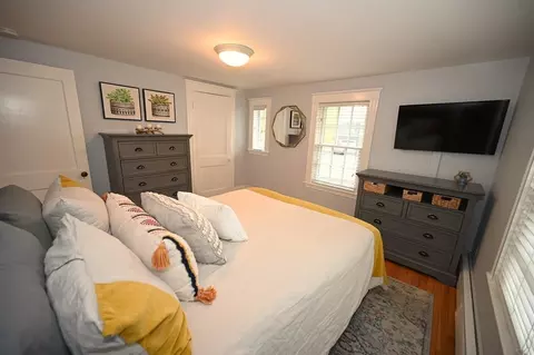 299 Central Ave, Needham, MA 02494 photo 19