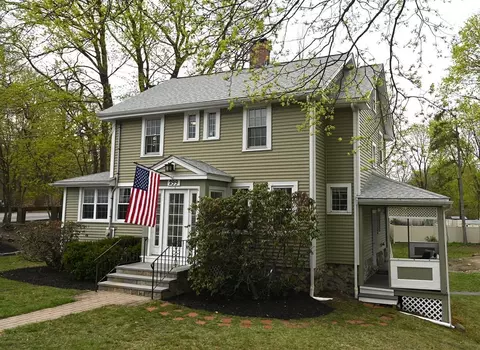 299 Central Ave, Needham, MA 02494 photo 2
