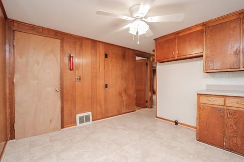 21 Watling St, Springfield, MA 01104 photo 11