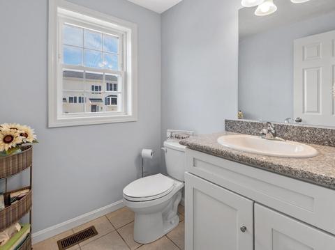 33 Bittersweet Blvd, Worcester, MA 01607 photo 19