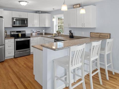 33 Bittersweet Blvd, Worcester, MA 01607 photo 9