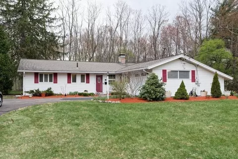 54 Gregory Rd, Framingham, MA 01701 photo 1