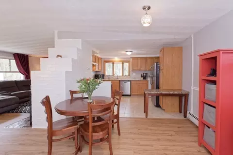 54 Gregory Rd, Framingham, MA 01701 photo 10