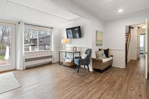 84 Wheeler St, Gloucester, MA 01930 photo 6