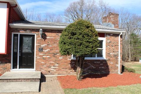 12 Eagle Dr, Dudley, MA 01571 photo 3