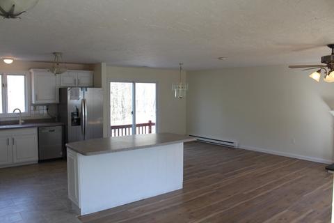 12 Eagle Dr, Dudley, MA 01571 photo 6