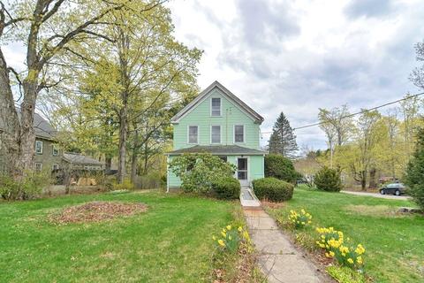 484 Canton St, Stoughton, MA 02072