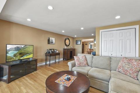61 Western Ave #2, Gloucester, MA 01930 photo 5