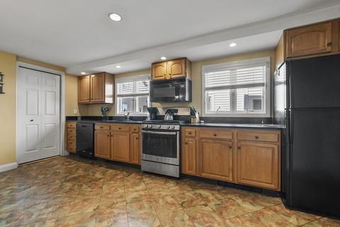 61 Western Ave #2, Gloucester, MA 01930 photo 18