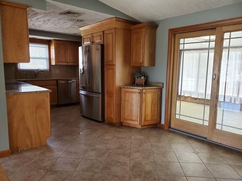 140 Anson St, Chicopee, MA 01020 photo 11