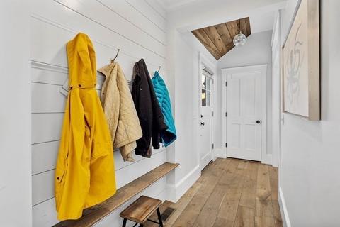 24 Marion St, Hingham, MA 02043 photo 34