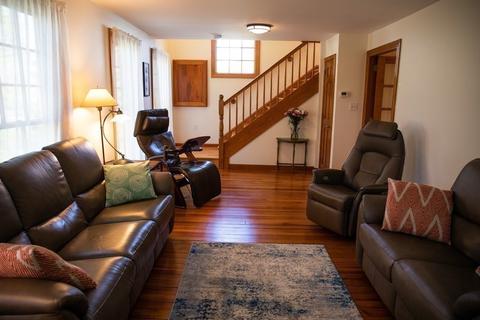 55 Canterbury St, Hingham, MA 02043 photo 13