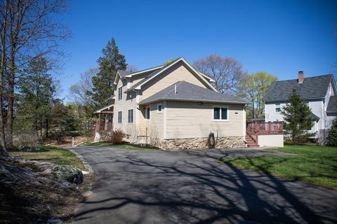 55 Canterbury St, Hingham, MA 02043 photo 3