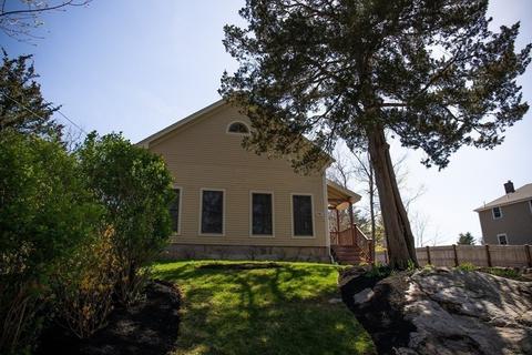 55 Canterbury St, Hingham, MA 02043 photo 2